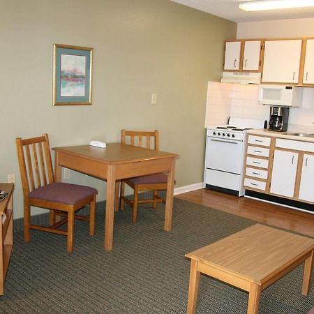 Affordable Suites Salisbury Εξωτερικό φωτογραφία