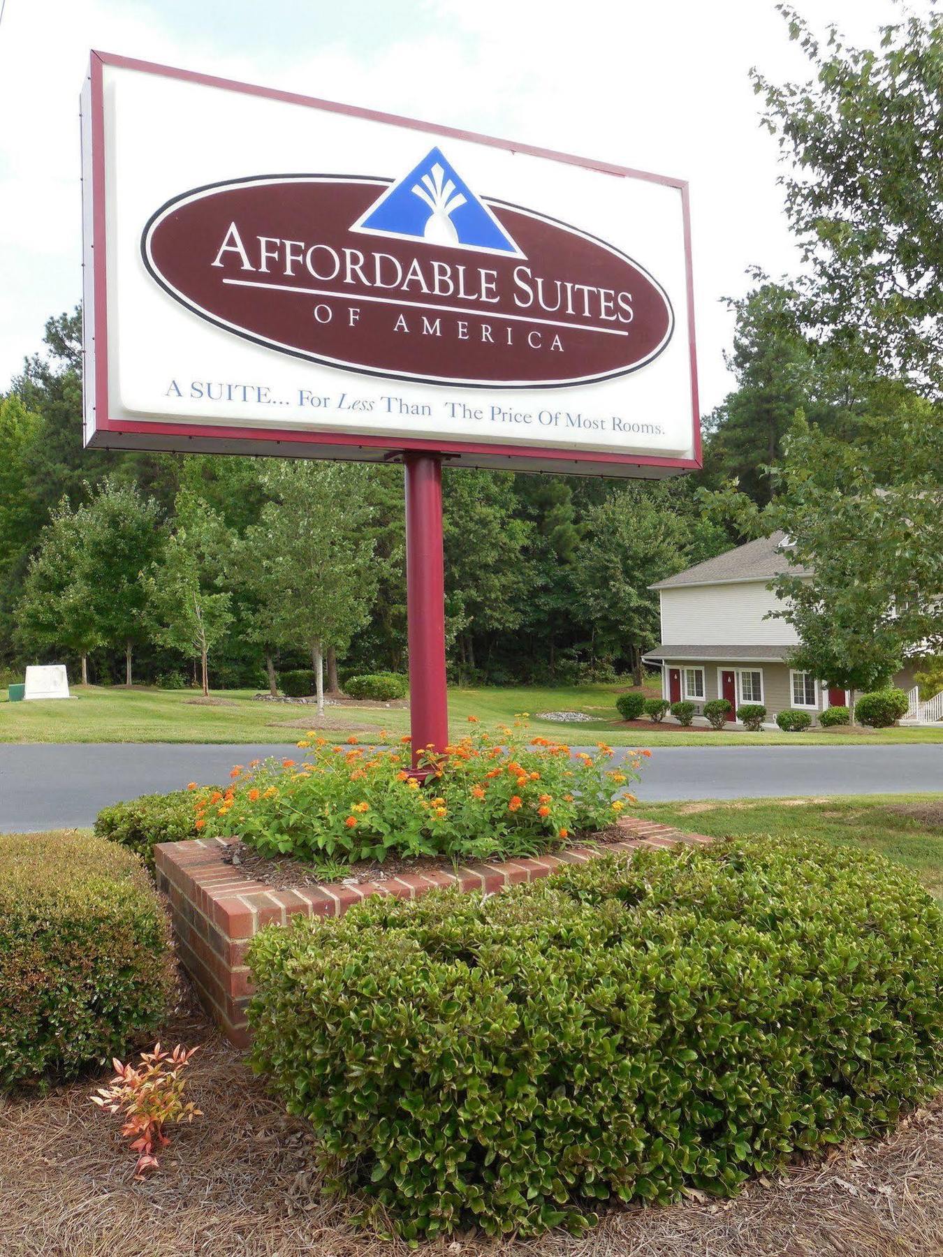 Affordable Suites Salisbury Εξωτερικό φωτογραφία