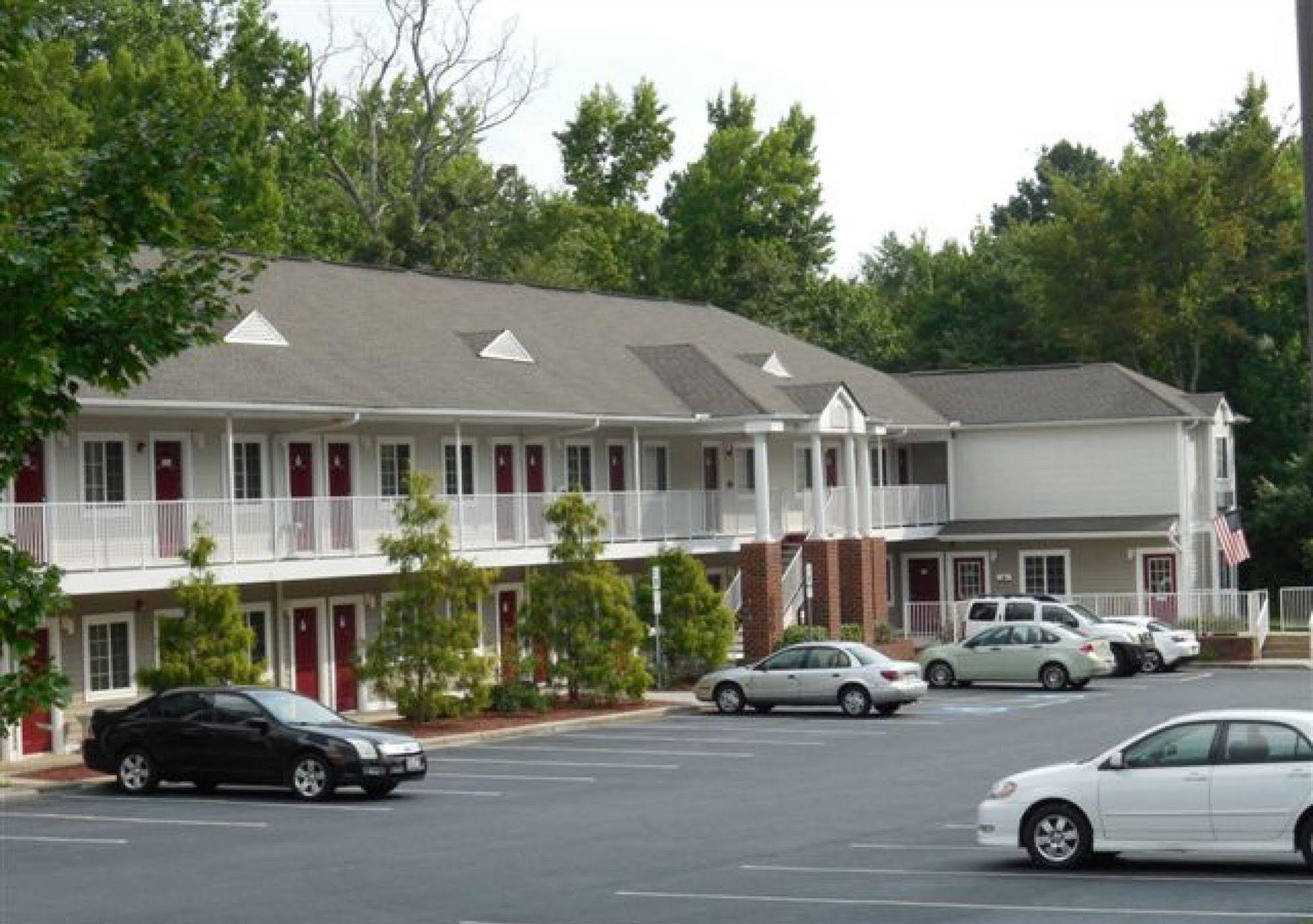 Affordable Suites Salisbury Εξωτερικό φωτογραφία