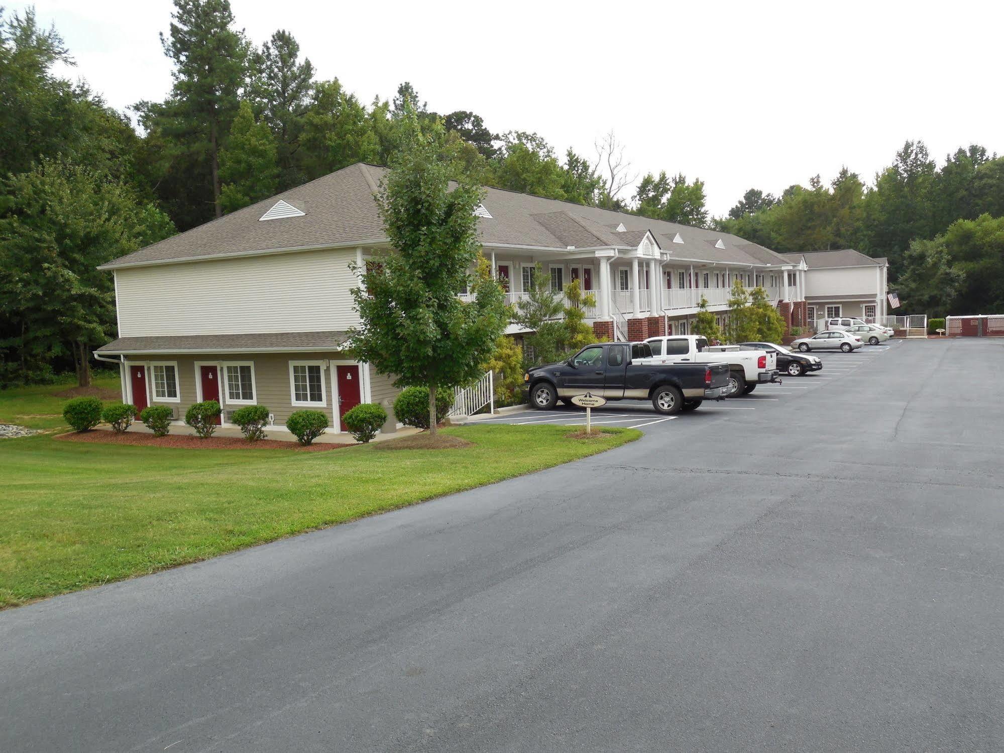 Affordable Suites Salisbury Εξωτερικό φωτογραφία